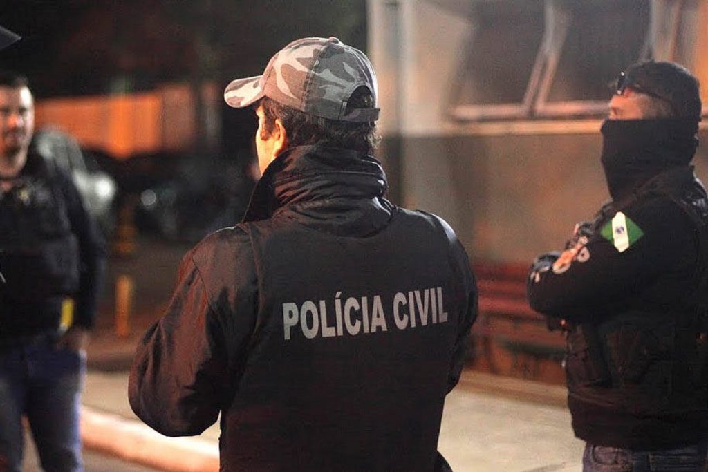 Polícia Civil prende líder religiosa por sequestro, cárcere privado e maus-tratos contra 16 pessoas