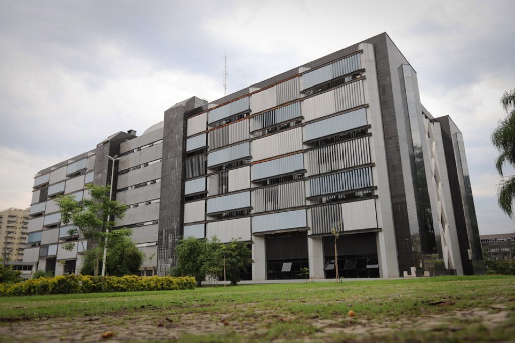 Estado repassa R$ 8,5 milhões aos municípios para crianças que perderam familiares de Covid-19