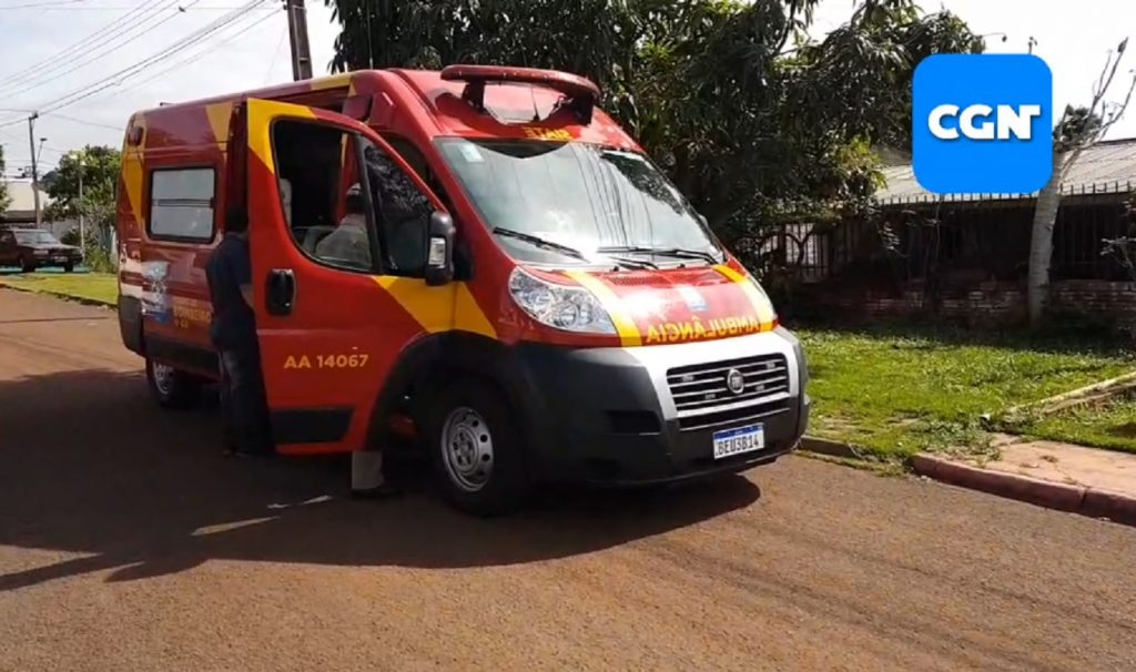 Homem tem partes dos dedos amputados em acidente com máquina no Brasmadeira