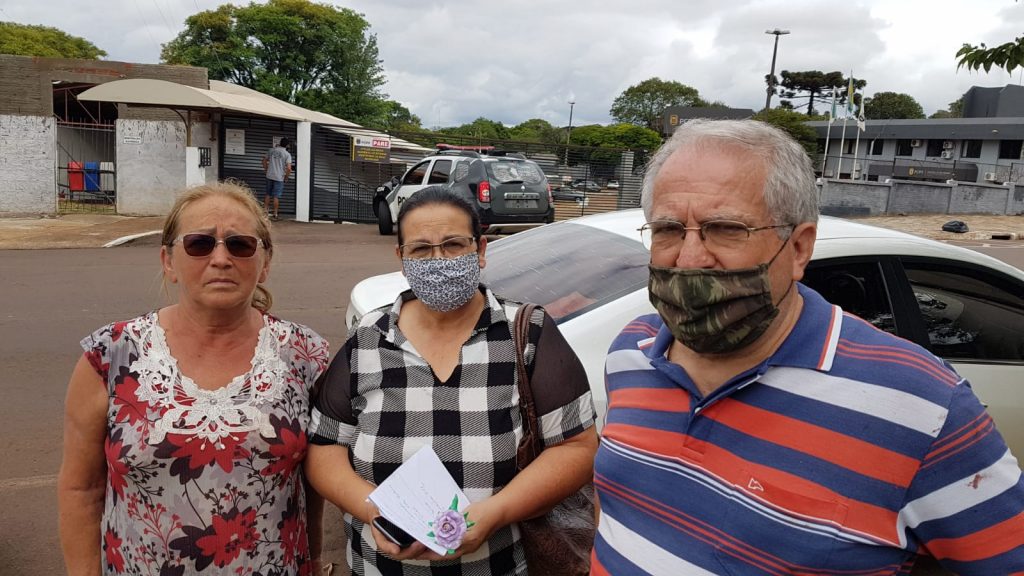 Moradores da Av. Guaíra pedem providências contra ataques de Pitbulls
