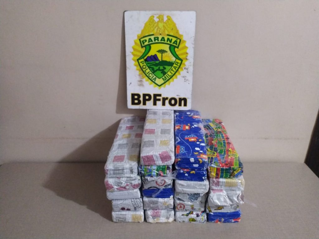 BPFron apreende droga durante abordagem a ônibus em Realeza