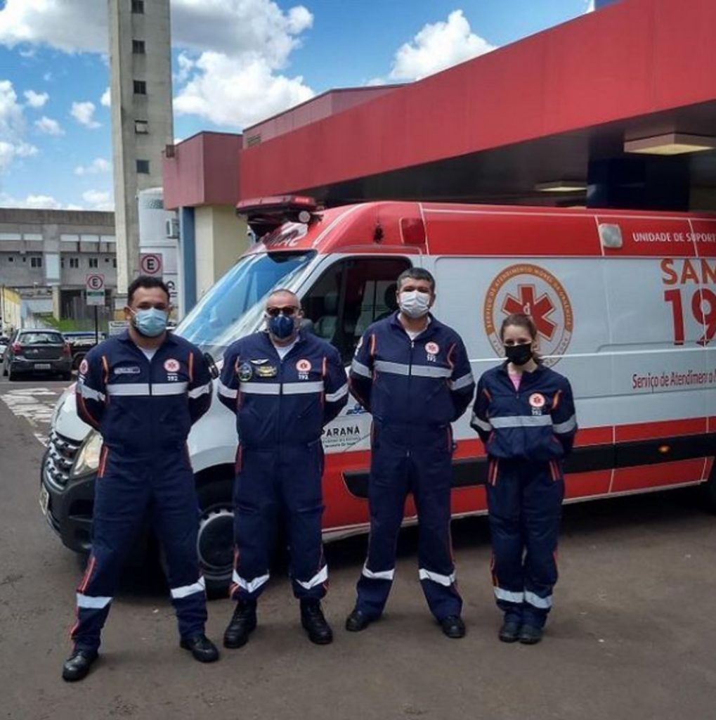 Equipe do Samu realiza parto no interior da ambulância