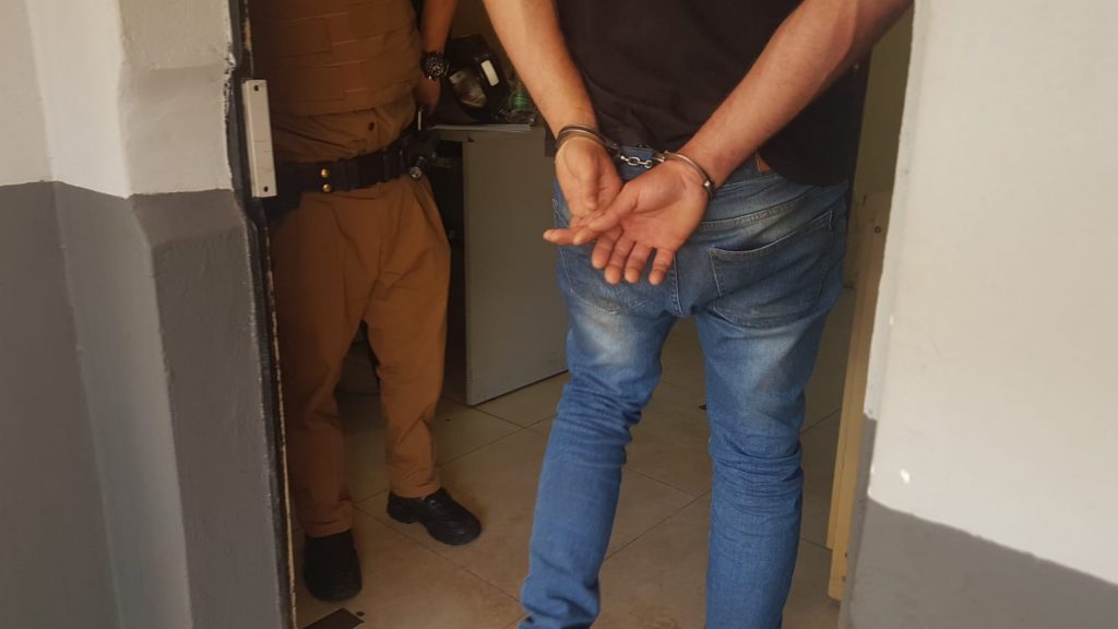 PM detém casal no Interlagos com drogas e dinheiro