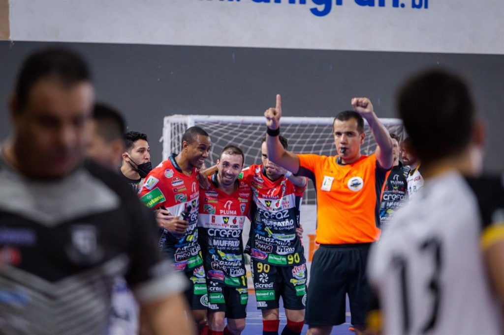 Cascavel Futsal inicia fase decisiva da Liga Nacional