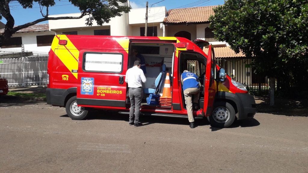 Homem de 81 anos sofre queda e fica ferido na Rua Treze de Maio, em Cascavel