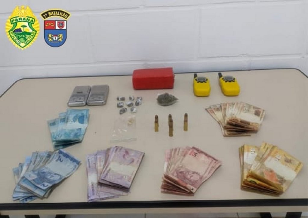 PM prende jovem por tráfico de drogas em Ponta Grossa