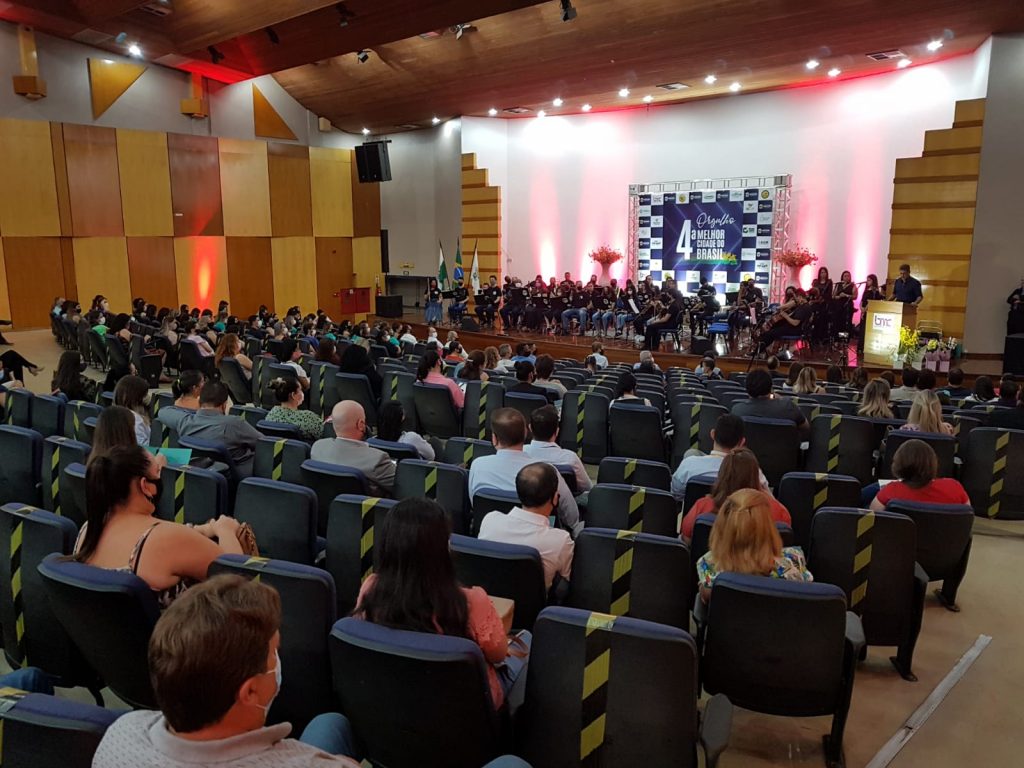 Grande evento marca o 1º Fórum do Banco da Mulher Cascavelense