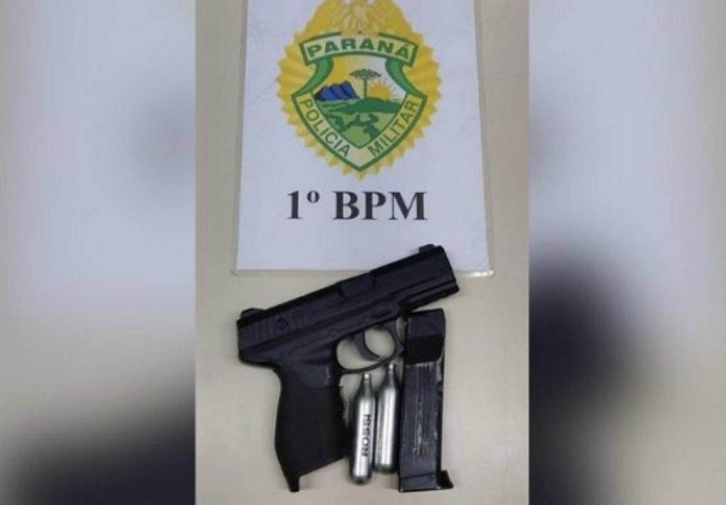 Jovem é detido com pistola de Airsoft em Ponta Grossa