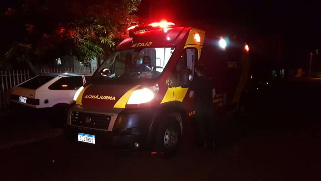 Adolescente sofre laceração no pé ao enroscar em pedal de bicicleta no Parque do Ipês