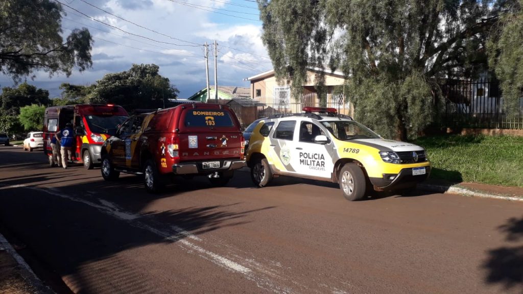 Homem fica ferido ao ser atingido por ‘faca nas costas’ durante briga no Consolata