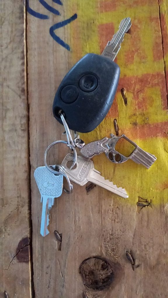 Molho de chaves foi encontrado na Rua Manaus