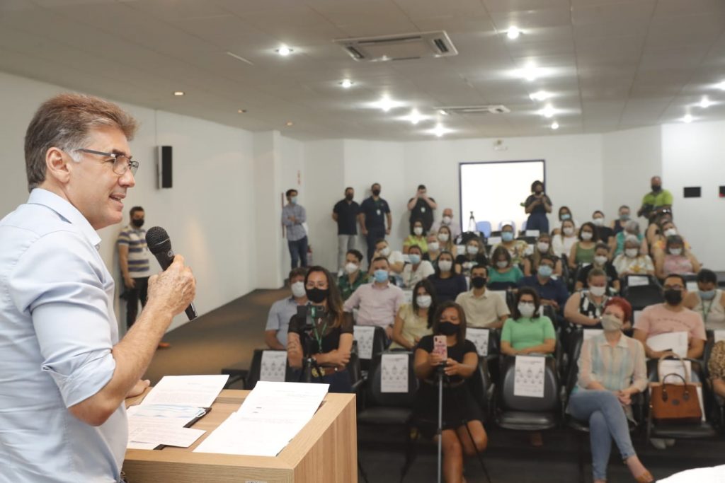 Paranhos encaminha à Câmara projeto que institui o Prêmio Mérito à Vida