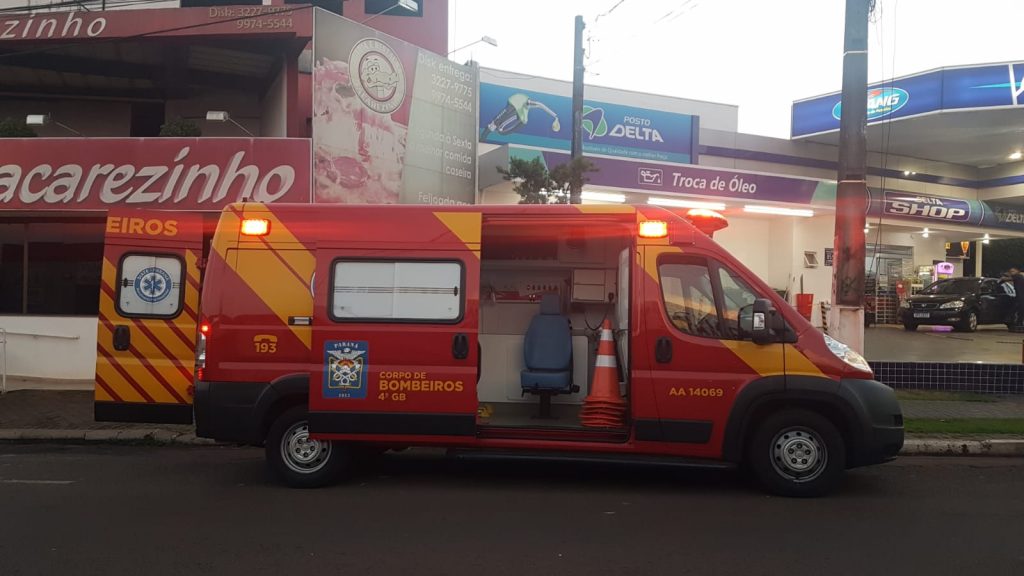 Trabalhador de 25 anos tem ferimento na perna e Siate é acionado na Rua Jacarezinho