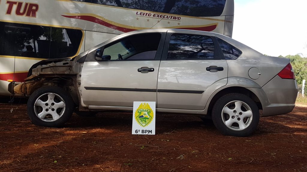 PM recupera carro com alerta de furto