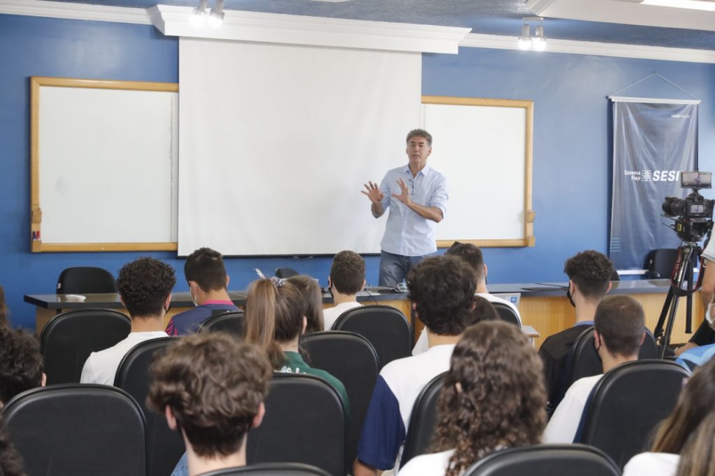 Em aula magna, Paranhos destaca a responsabilidade socioambiental