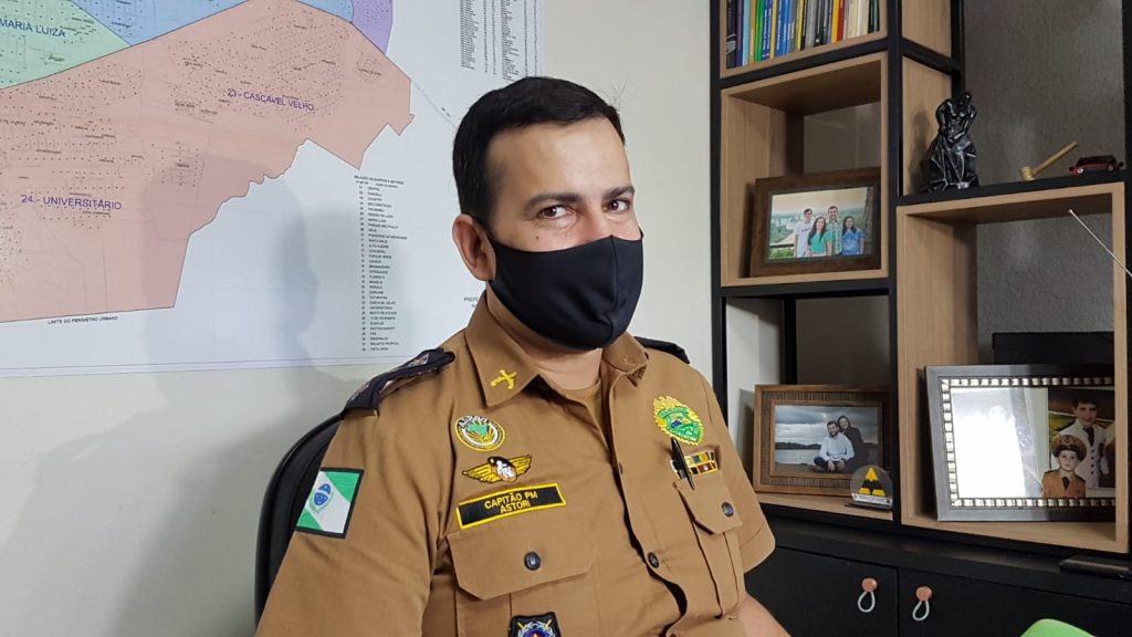 Família ficou refém de bandidos durante sete horas, diz PM