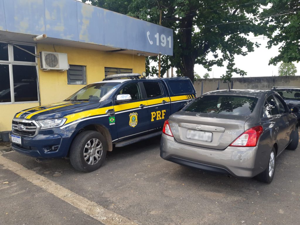 PRF autua caminhoneiro na BR 343 por transportar 17 toneladas de peixes sem nota fiscal válida