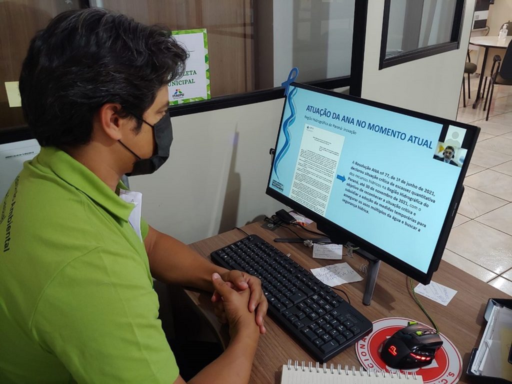 Meio Ambiente participa de workshop sobre crise hídrica e segurança das barragens do Estado