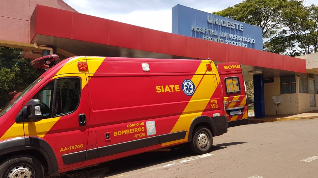 Homem fratura três dedos da mão em acidente com máquina e é levado ao HUOP