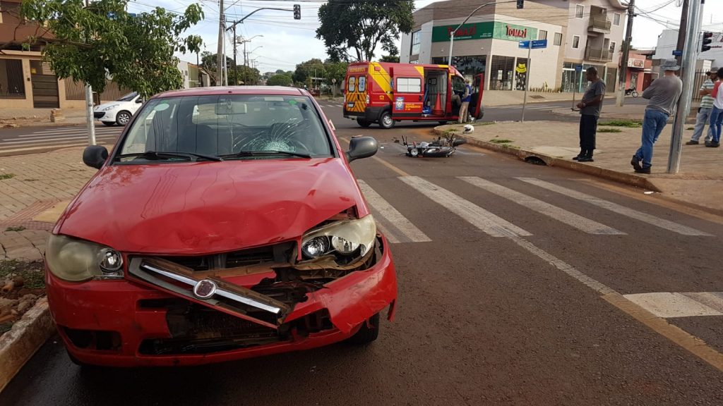 Homem fica ferido após colisão de trânsito na Rua Itália, em Cascavel Homem fica ferido após colisão de trânsito na Rua Itália, em Cascavel