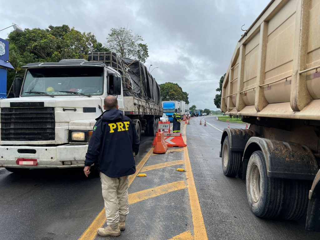 PRF encerra Operação Proclamação da República no Espírito Santo com redução no número de acidentes e feridos