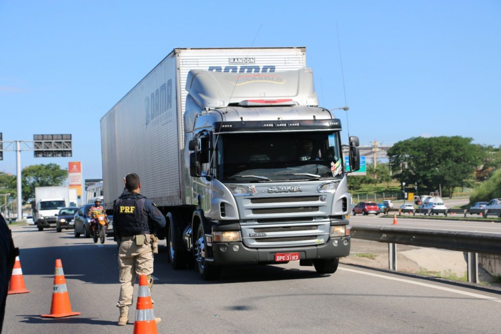 PRF no Rio de Janeiro divulga balanço da Operação Proclamação da República 2021
