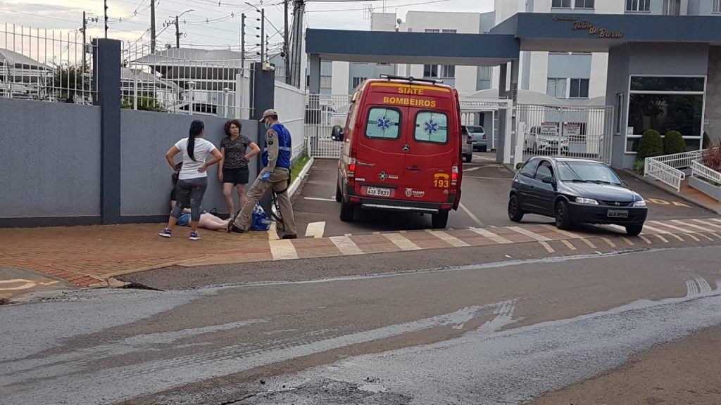 Ciclista de 30 anos fica ferida em colisão com carro no Cancelli