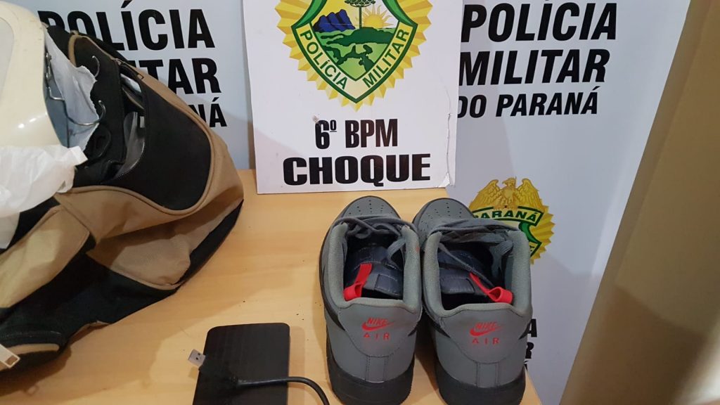 Homem é preso após realizar furto em residência no Bairro São Cristóvão Homem é preso após realizar furto em residência no Bairro São Cristóvão