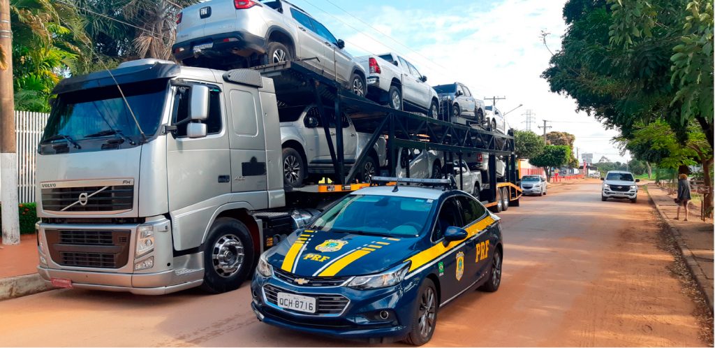 Expertise de nossos PRF’s desencadeou operação que desarticulou esquema no qual foram negociados 1 mil Hilux e S-10, sem impostos