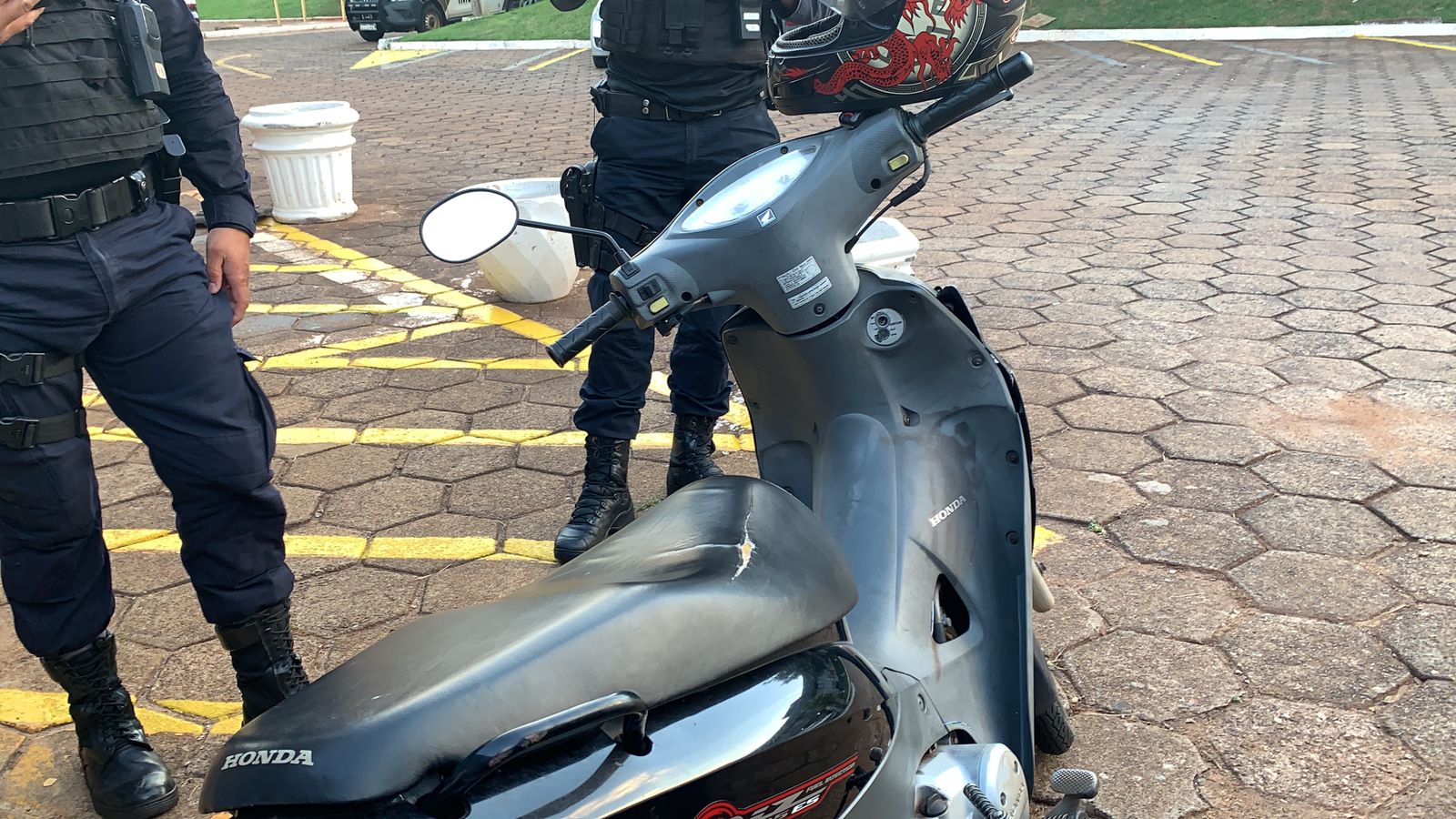 GM localiza Honda Biz que havia sido furtada na Rua Paraná em Cascavel