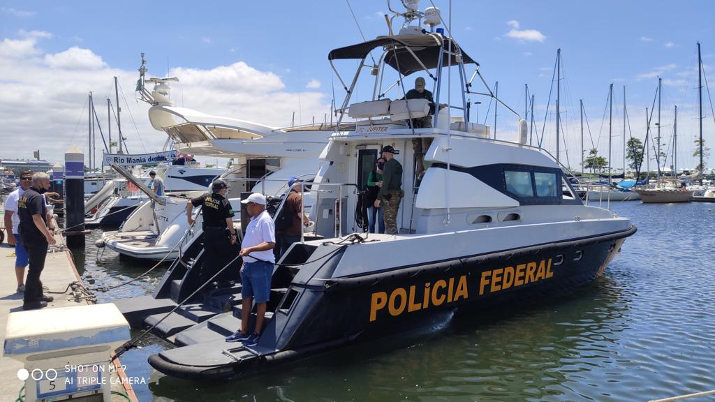 Polícia Federal resgata marinheiros em situação análoga a de escravo