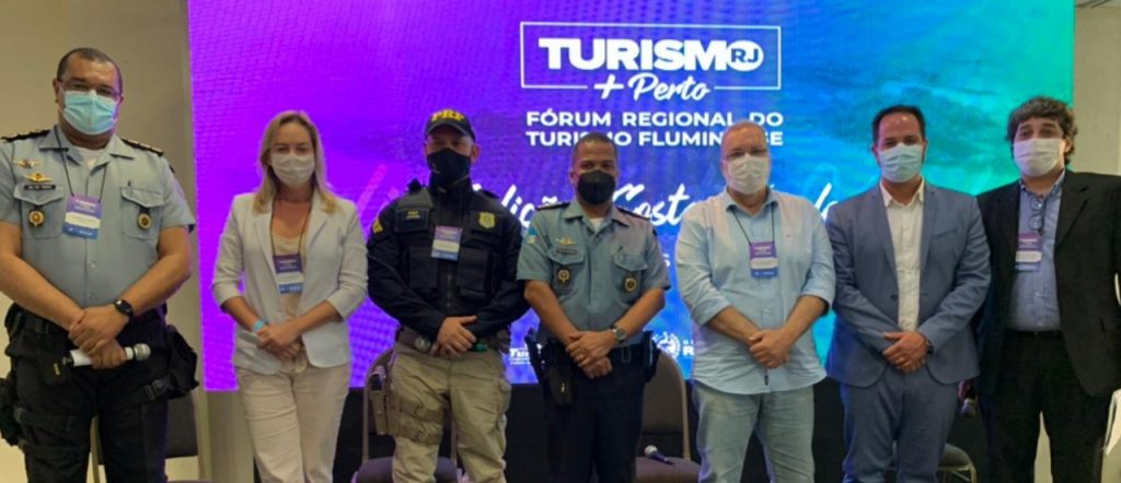 PRF RJ participa de Fórum de Turismo em Angra dos Reis