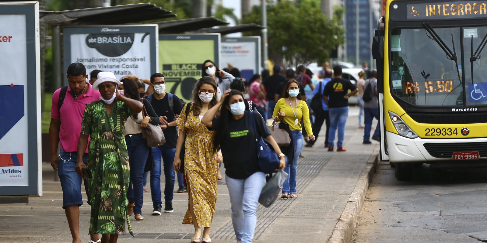 Não há casos da nova variante identificados no Brasil, diz ministério