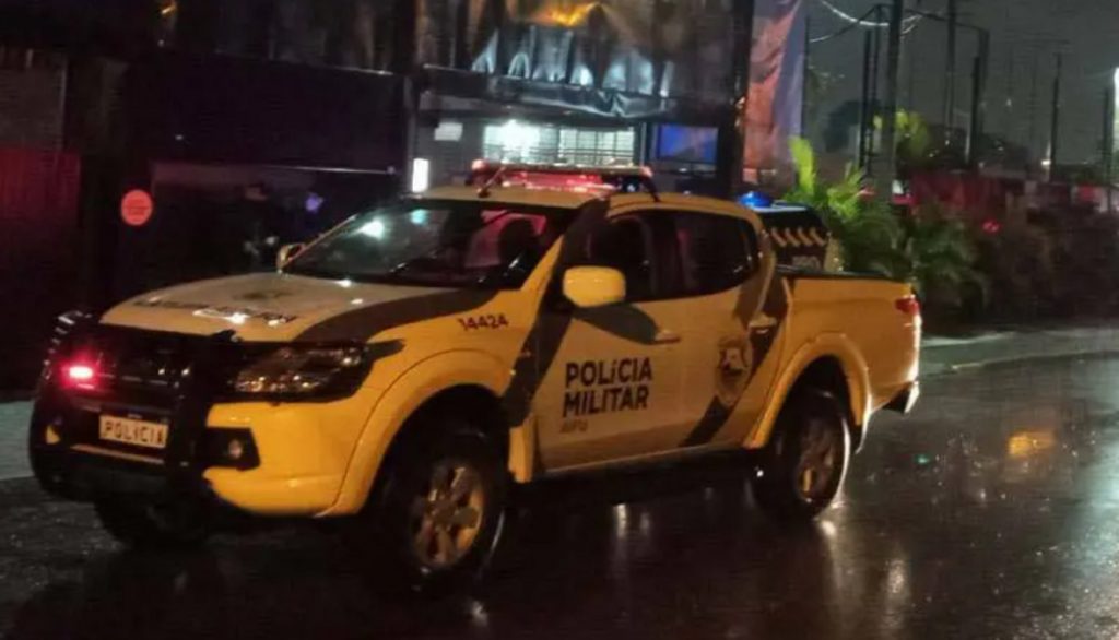 Bandidos amarraram vítimas durante roubo, diz PM