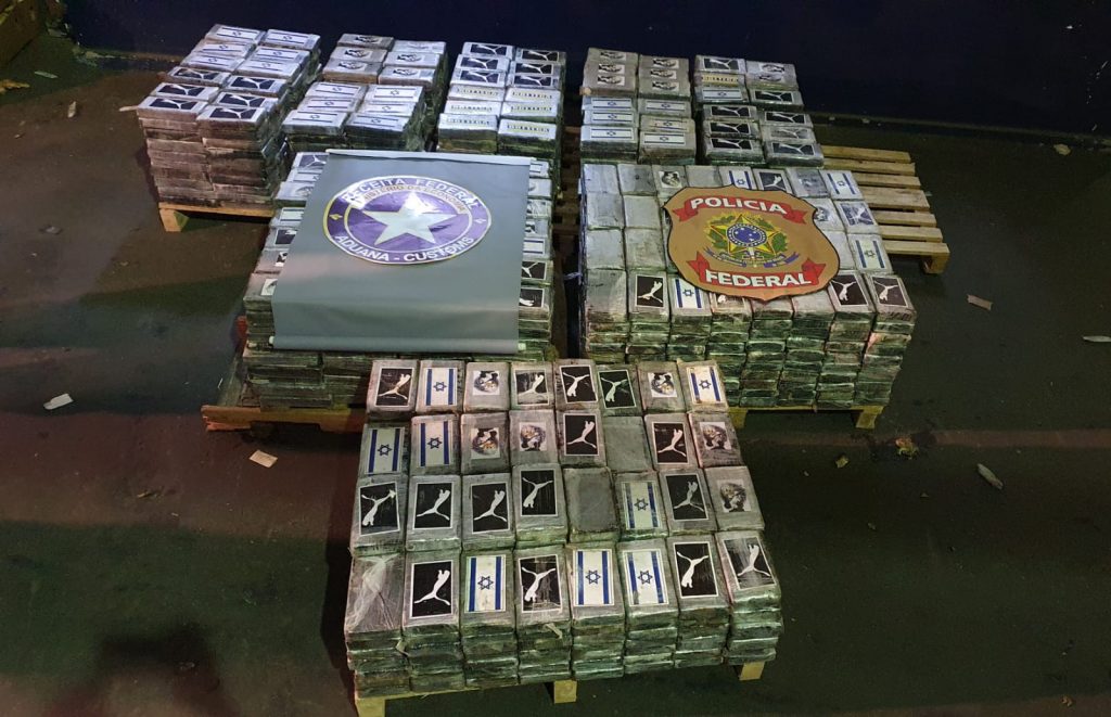 Polícia Federal e Receita Federal apreendem cerca de 1,6 tonelada de cocaína no Porto de Natal