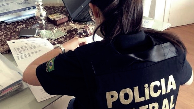 Polícia Federal desarticula grupo estabelecido na fronteira com o Uruguai dedicado ao mercado financeiro paralelo