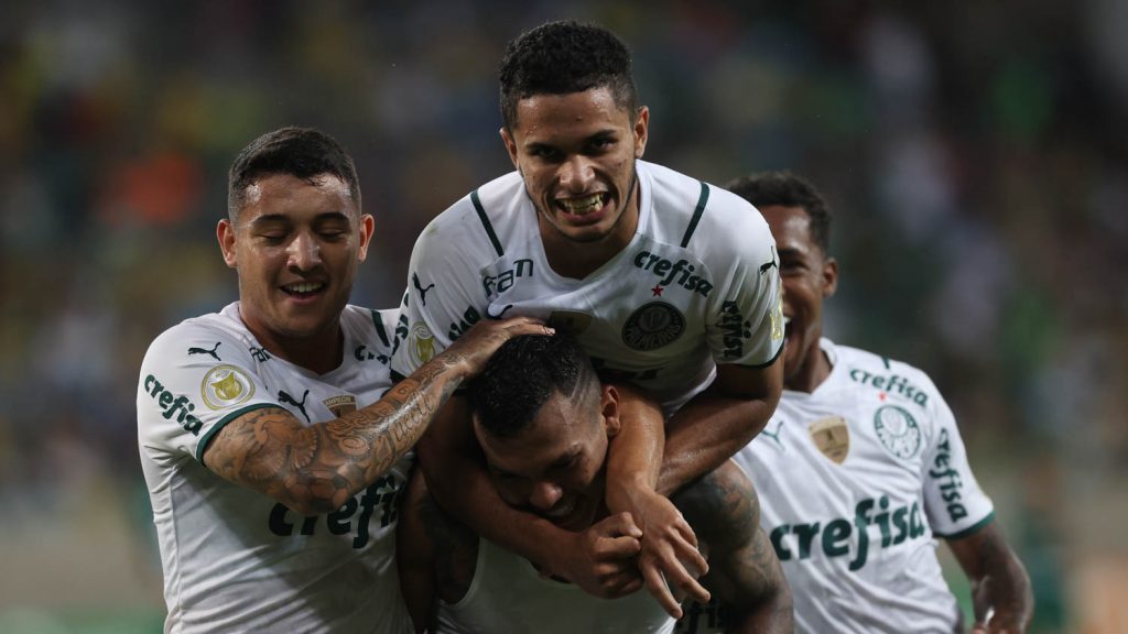 Palmeiras bate Cuiabá fora por 3 a 1 pelo Brasileiro com nove Crias da Academia titulares