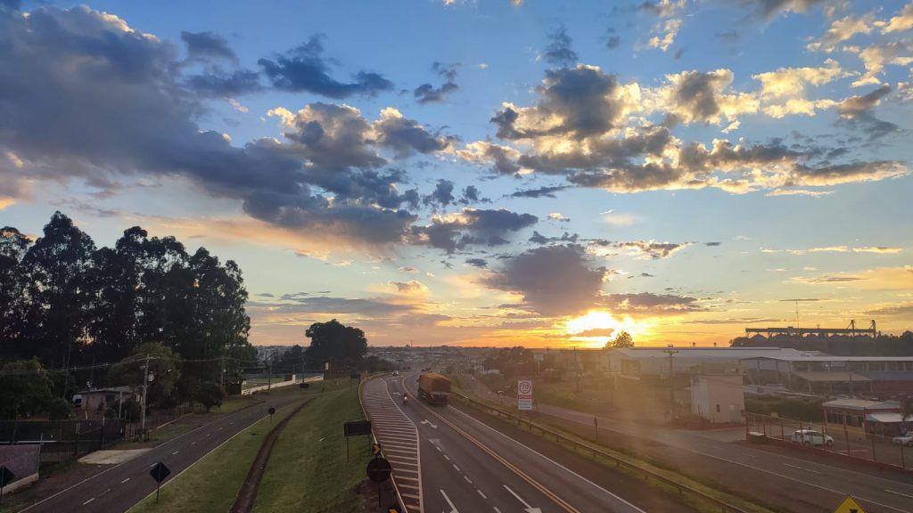 Quarta-feira deve ser de sol e clima agradável em Cascavel