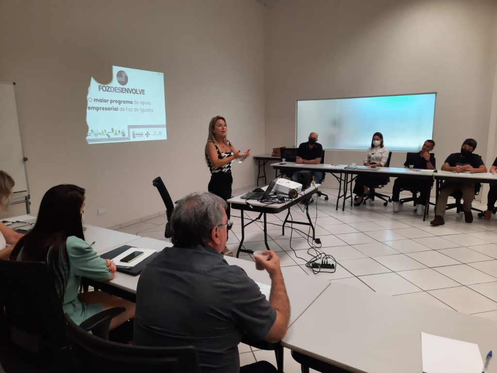Comitiva de Pato Branco visita Foz do Iguaçu para conhecer o Programa Foz Desenvolve