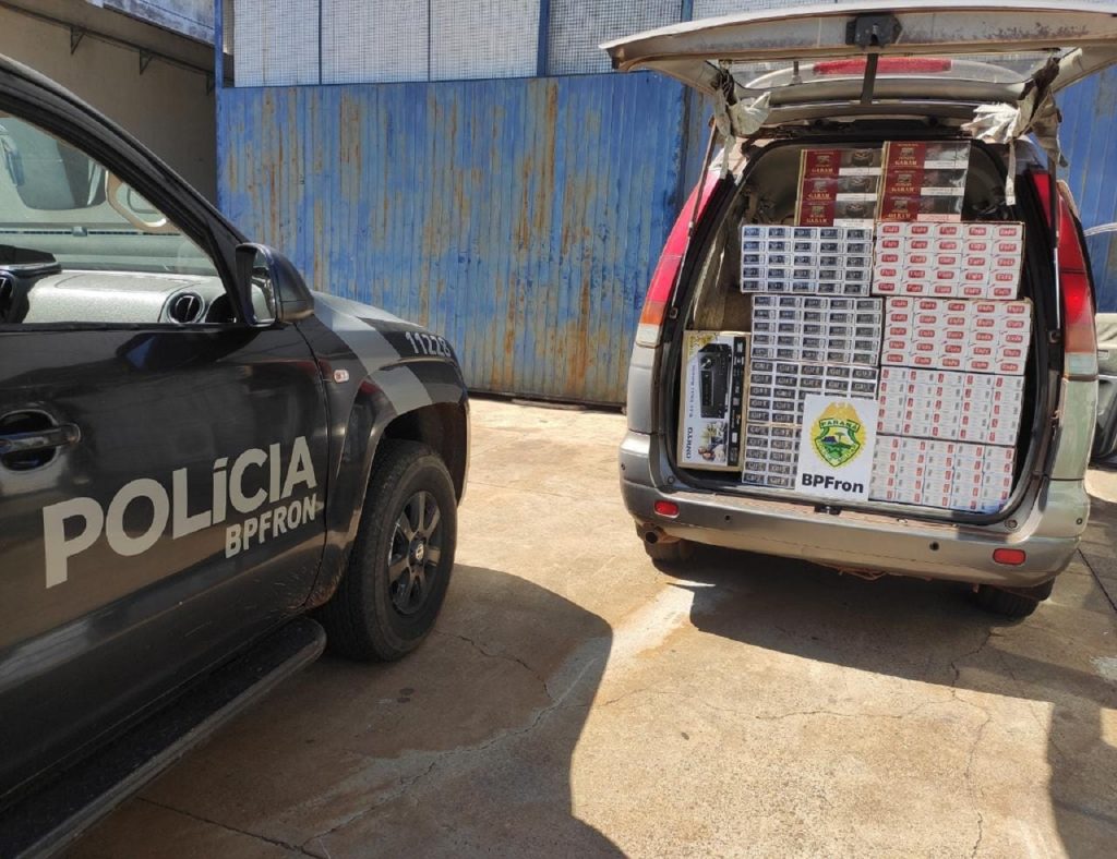 BPFron apreende produtos estrangeiros em veículo na cidade de Foz do Iguaçu