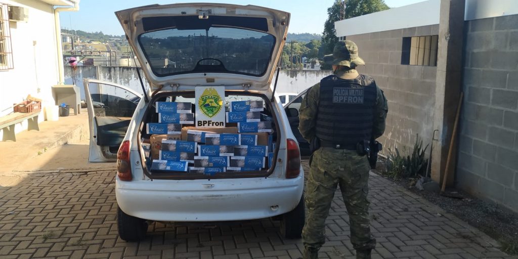 BPFron apreende veículo carregado com cigarros contrabandeados em São Jorge do Oeste