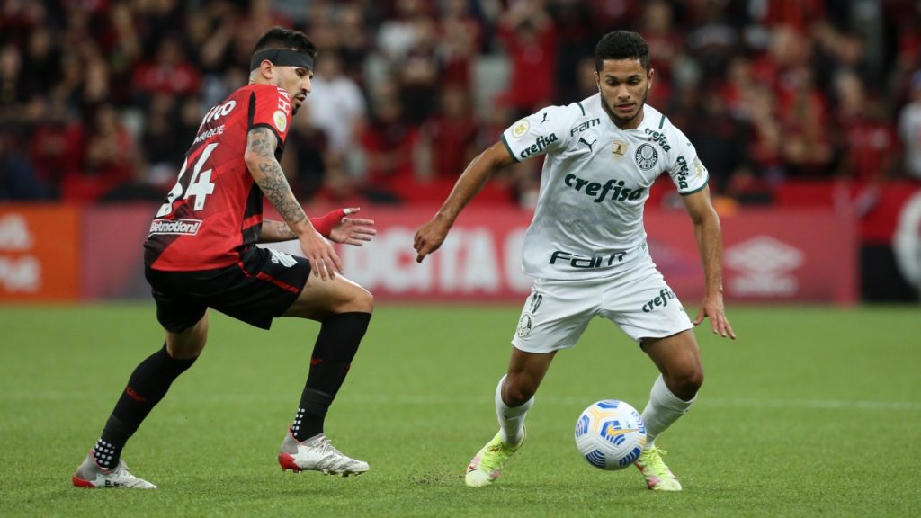 Com jovens e técnico do Sub-20, Palmeiras empata com Athletico-PR fora de casa pelo Brasileirão