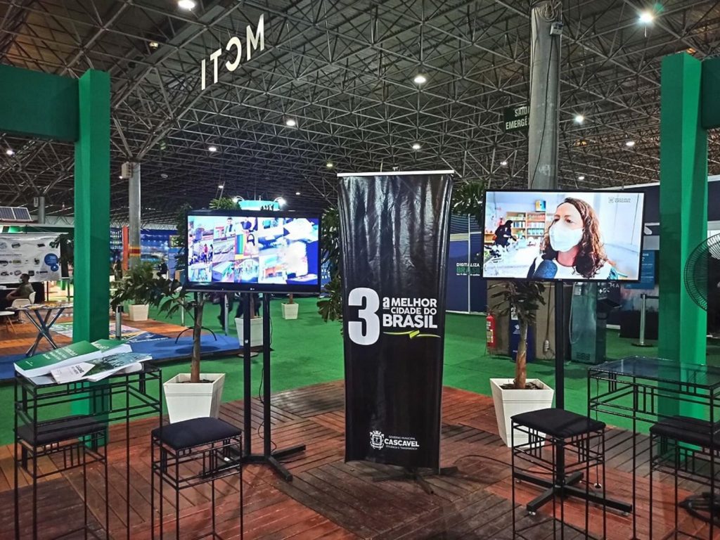 Educação apresenta em Brasília iniciativas inovadoras de Cascavel