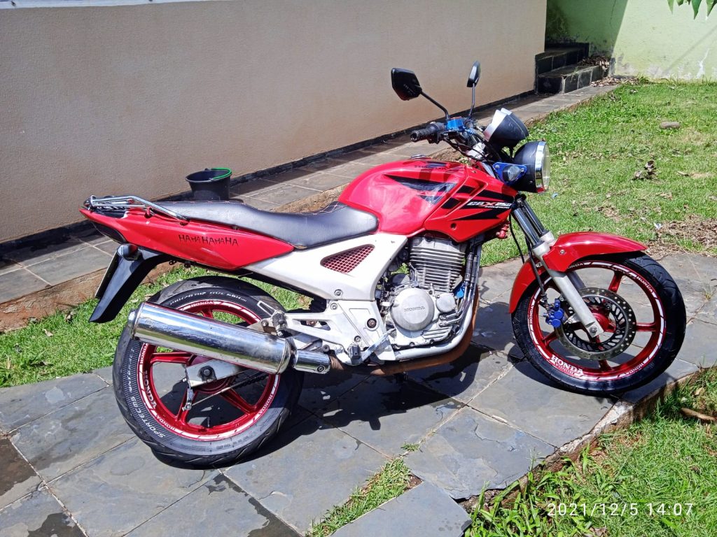 Moto Honda Twistter placa AOI 7A17 foi furtada no Alto Alegre