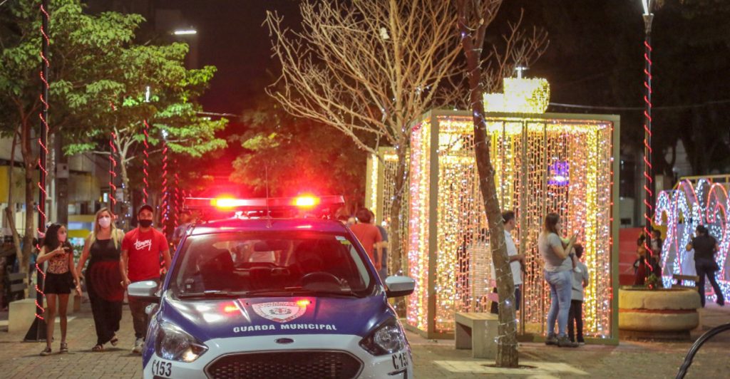 Guarda Municipal prende suspeito por tráfico na Praça da Bandeira