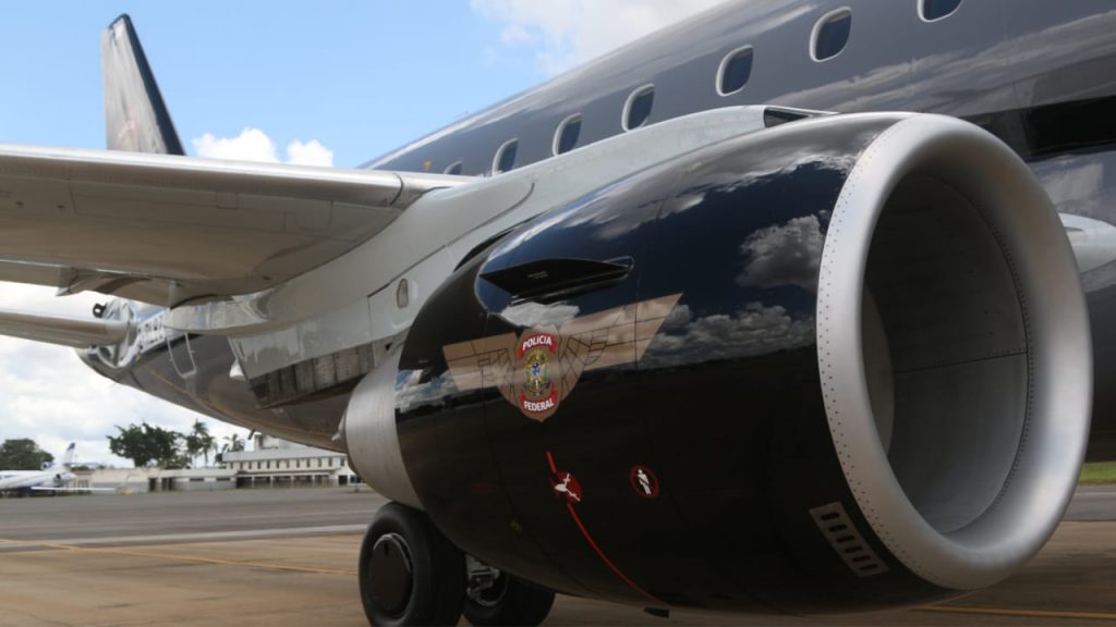 Polícia Federal recebe jato E175 da Embraer