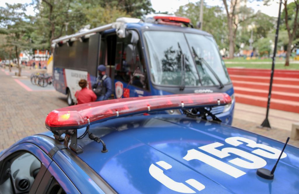 Patrulha Maria da Penha encaminha suspeito de violência doméstica para a delegacia