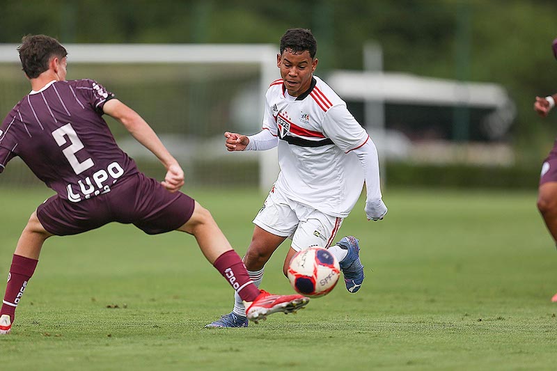Com vantagem, Sub-15 visita a Ferroviária pela semifinal do Paulista