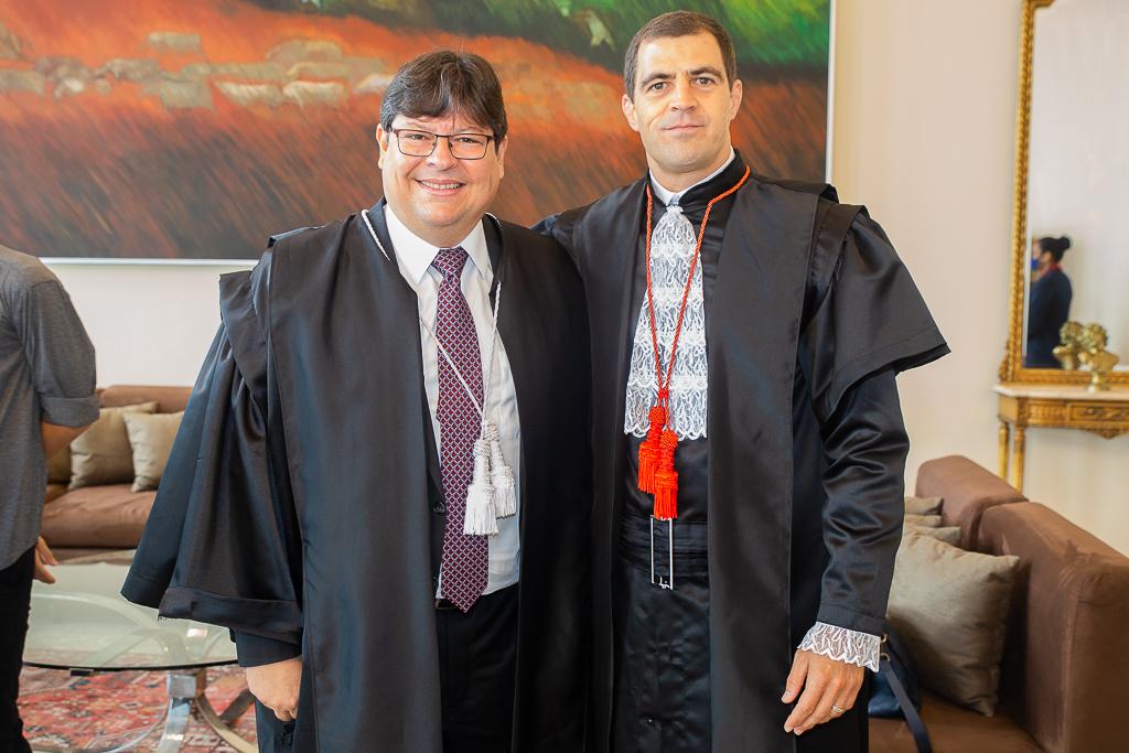 PGJ participa da solenidade de posse do desembargador Paulo Wunder no Tribunal de Justiça
