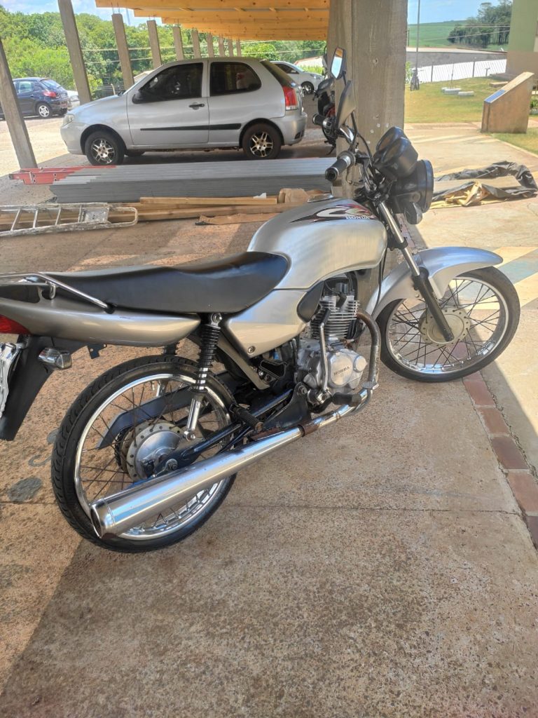 Moto CG placa AJS 9G31 foi furtada em Cascavel